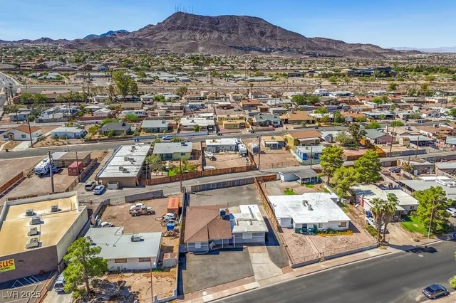 $649,900 | 211 West Atlantic Avenue, Henderson, NV 89015