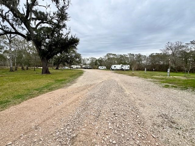 3747 County Road 611 Angleton, TX 77515 - Photo 18 of 21