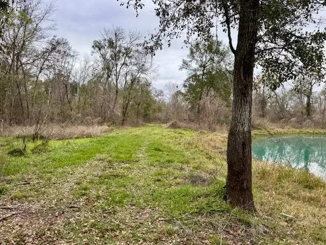 $399,900 | 3747 County Road 611, Angleton, TX 77515
