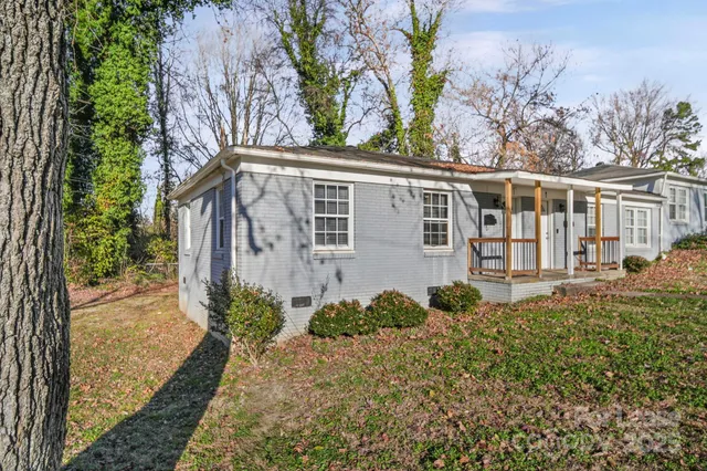 $1,100 | 2621 Druid Hls Way, Unit 1, Charlotte, NC 28206