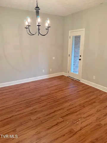 $2,400 | 411 Eastley Court, Unit H, Kingsport, TN 37660