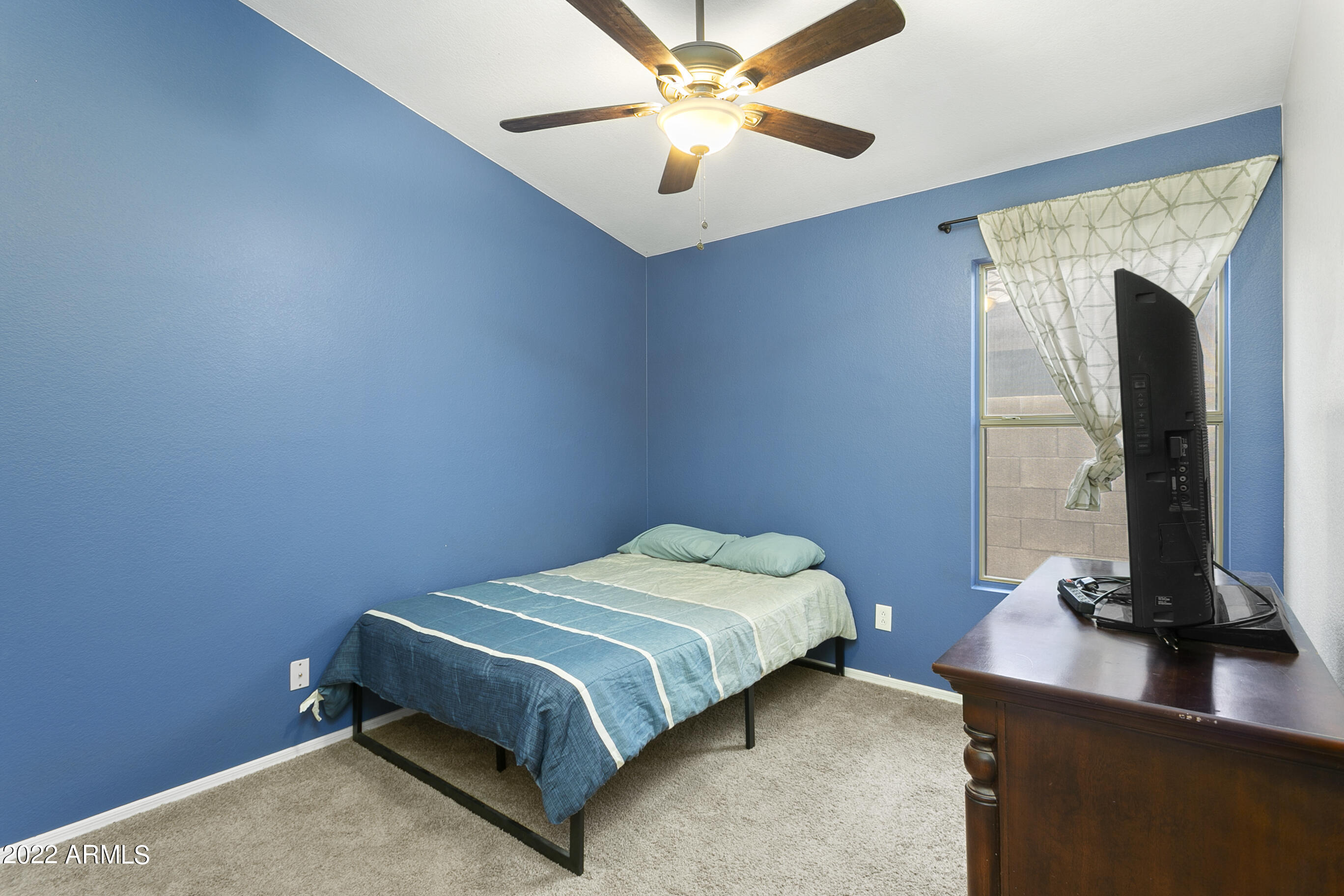 15415 West Lea Lane Surprise, AZ 85374 - Photo 15 of 25 15415WLeaLn0016
