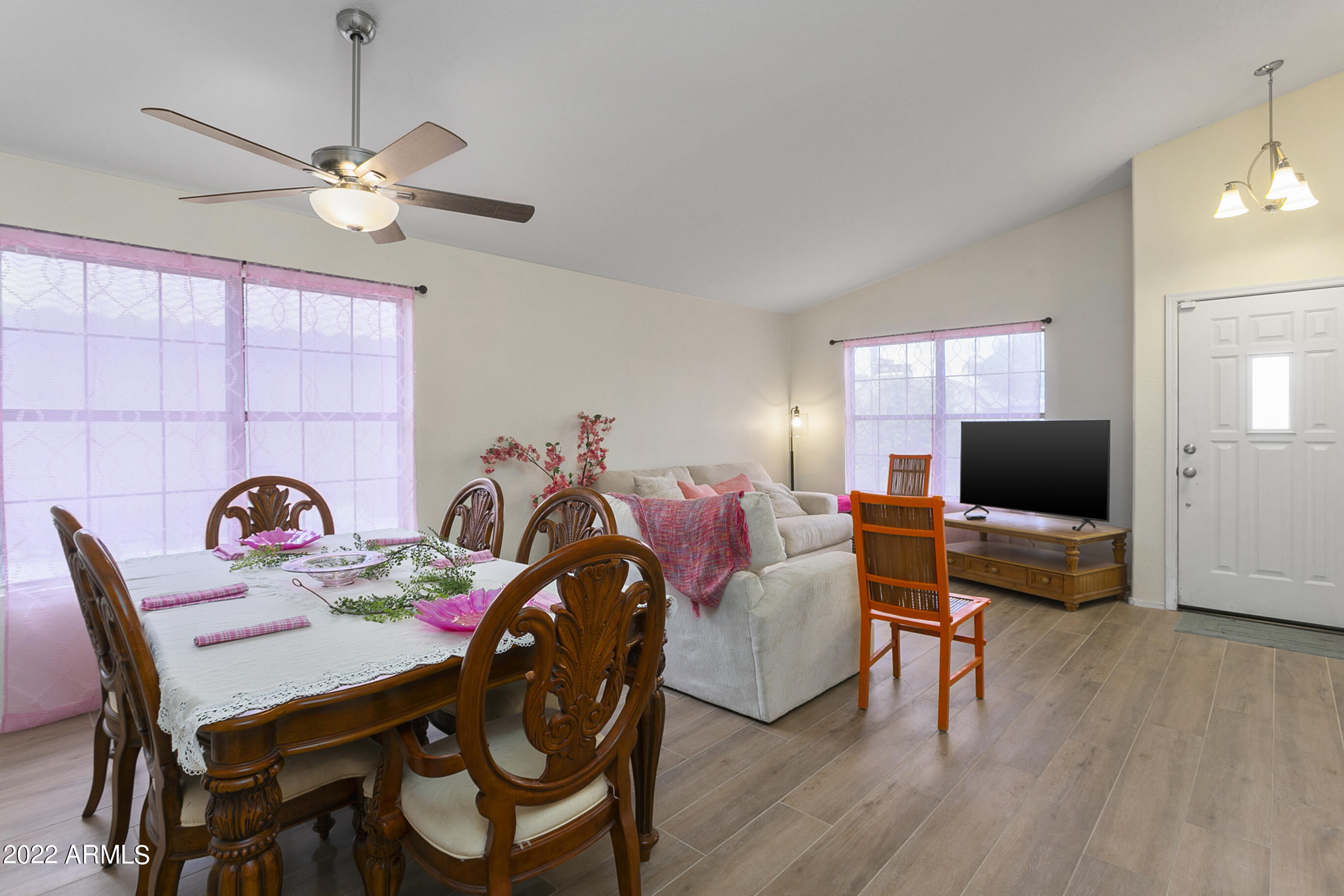 15415 West Lea Lane Surprise, AZ 85374 - Photo 5 of 25 15415WLeaLn0004