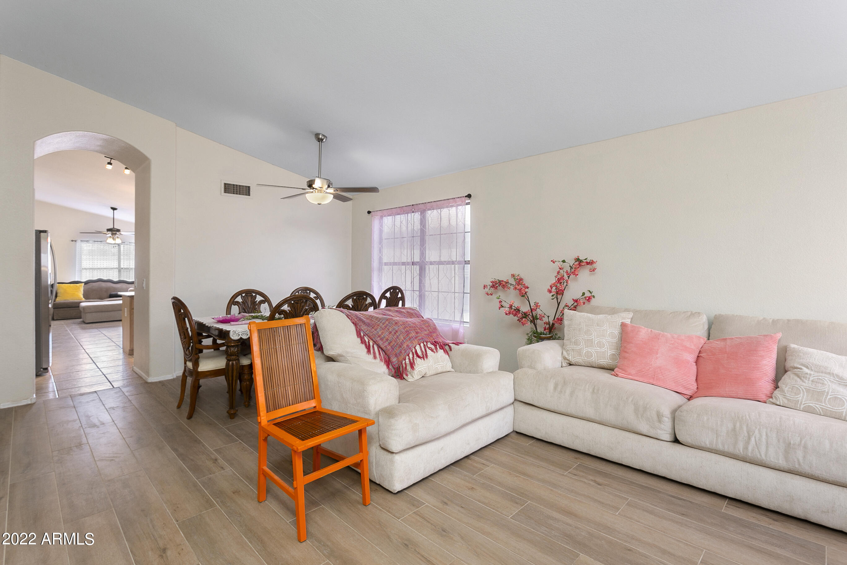 15415 West Lea Lane Surprise, AZ 85374 - Photo 7 of 25 15415WLeaLn0003
