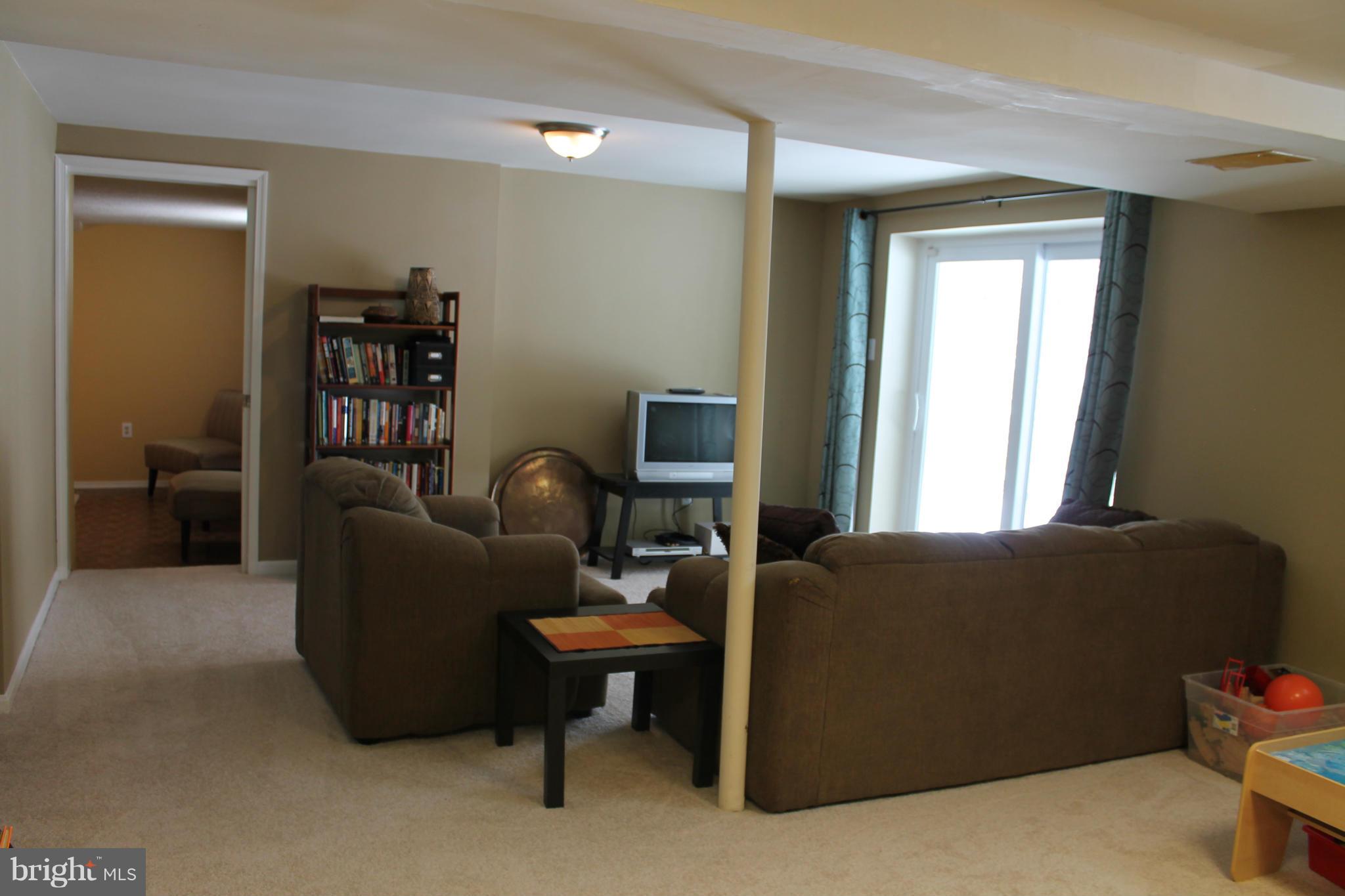 3017 Beethoven Way Silver Spring, MD 20904 - Photo 20 of 27 Family Room