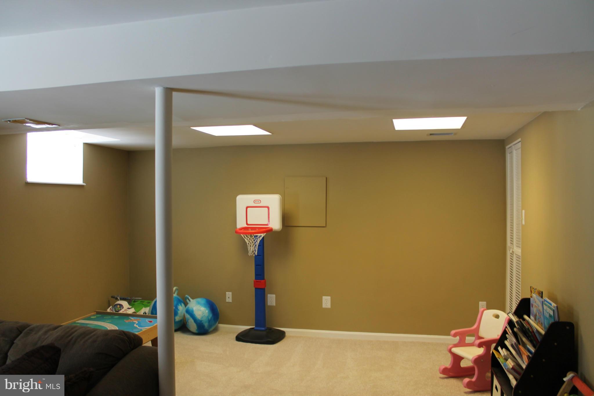 3017 Beethoven Way Silver Spring, MD 20904 - Photo 21 of 27 Family Room