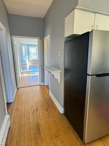 $2,300 | 511 North Taylor Avenue, Unit 3, Oak Park, IL 60302