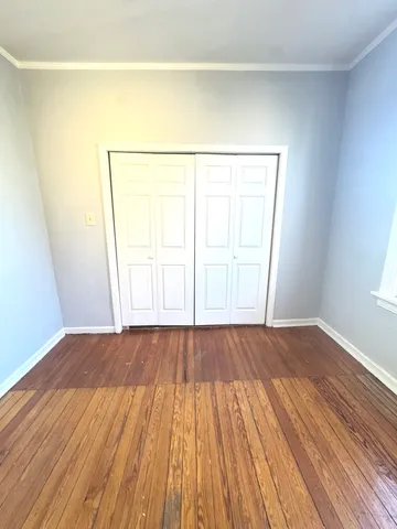 $2,300 | 511 North Taylor Avenue, Unit 3, Oak Park, IL 60302