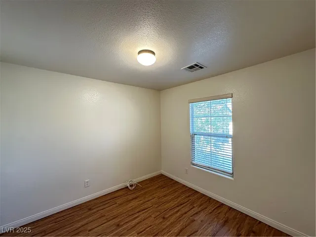 $1,695 | 530 Cabis Bay Street, Las Vegas, NV 89178