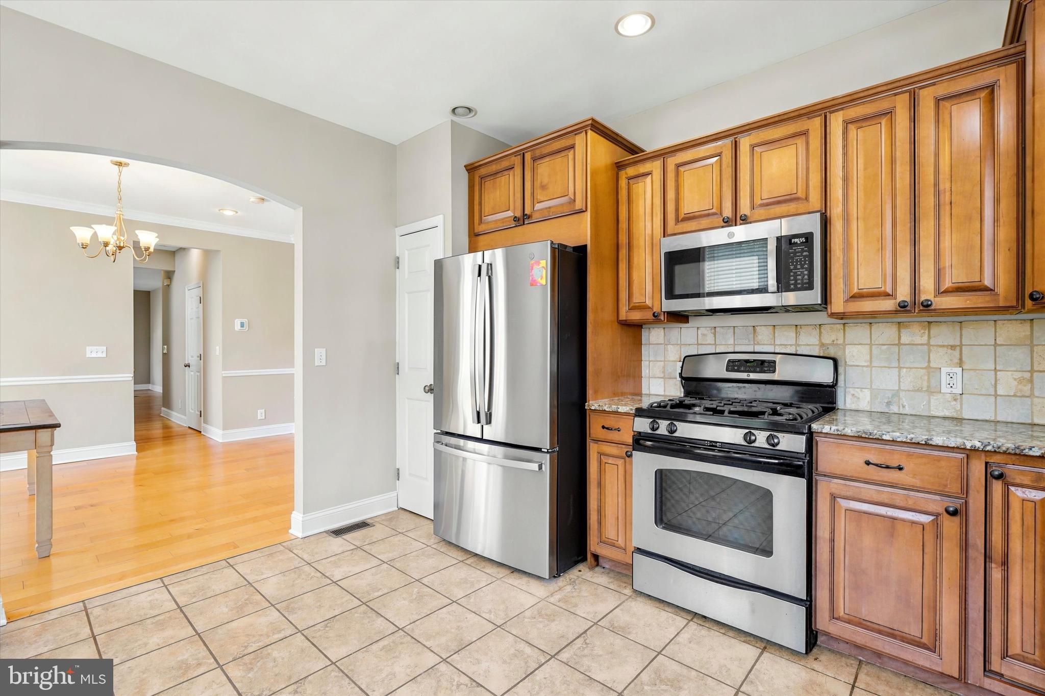 205 Locust Street Ambler, PA 19002 - Photo 7 of 23