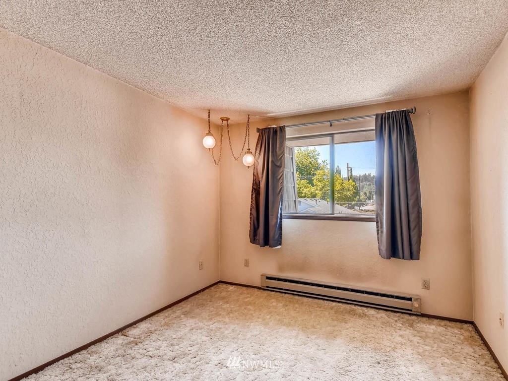 435 Williams Avenue North, Unit 104 Renton, WA 98057 - Photo 6 of 11 Gallery Image 6