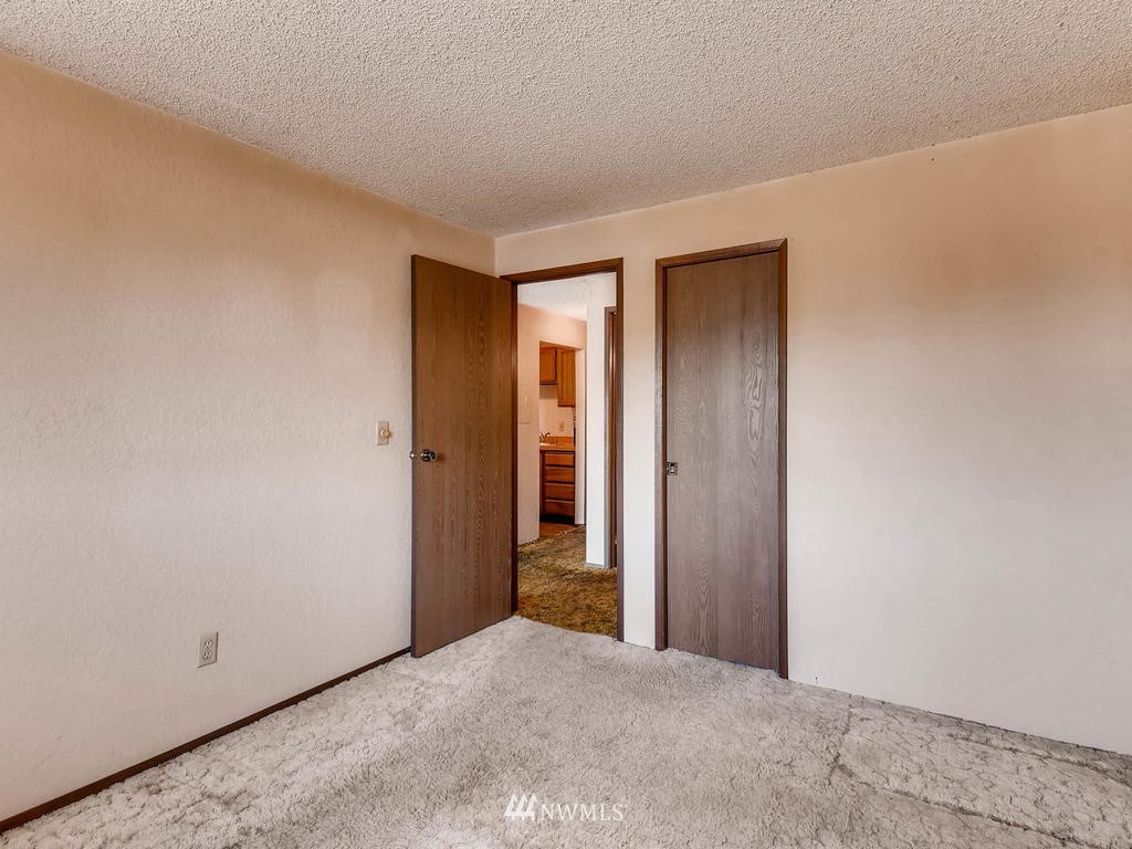 435 Williams Avenue North, Unit 104 Renton, WA 98057 - Photo 7 of 11 Gallery Image 7