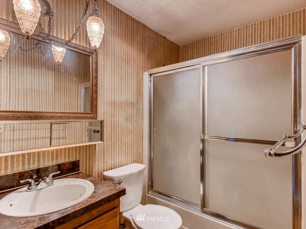 435 Williams Avenue North, Unit 104 Renton, WA 98057 - Photo 8 of 11 Gallery Image 8