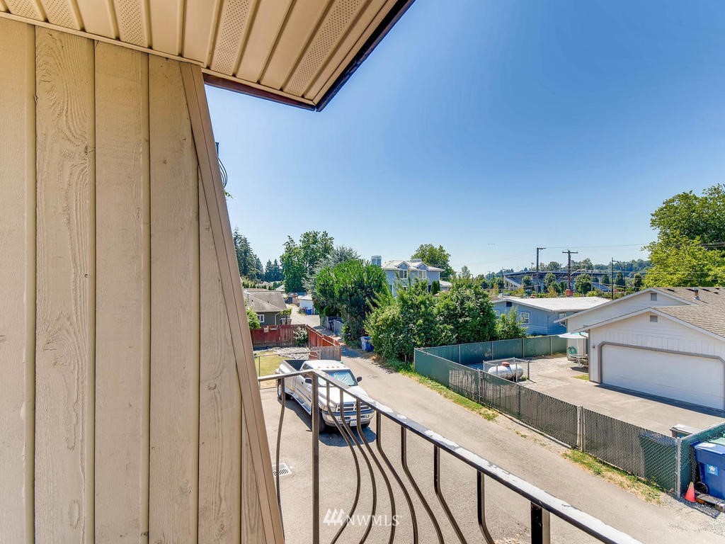 435 Williams Avenue North, Unit 104 Renton, WA 98057 - Photo 9 of 11 Gallery Image 9