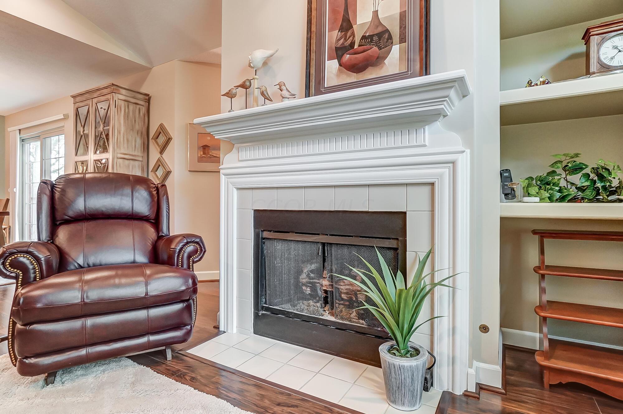 5820 Locbury Lane, Unit R Dublin, OH 43016 - Photo 7 of 29 015