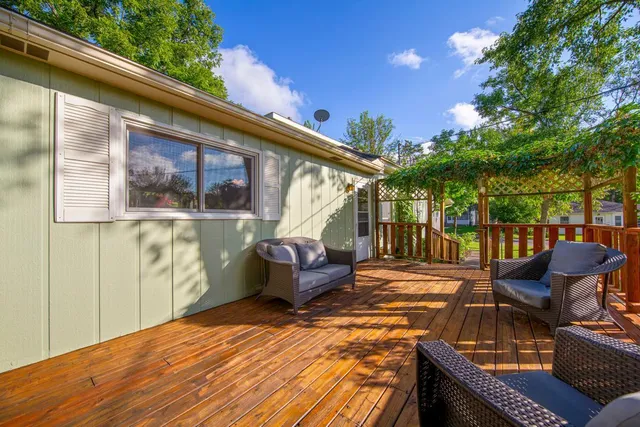 $274,900 | 219 Davis Street, Le Sueur, MN 56058