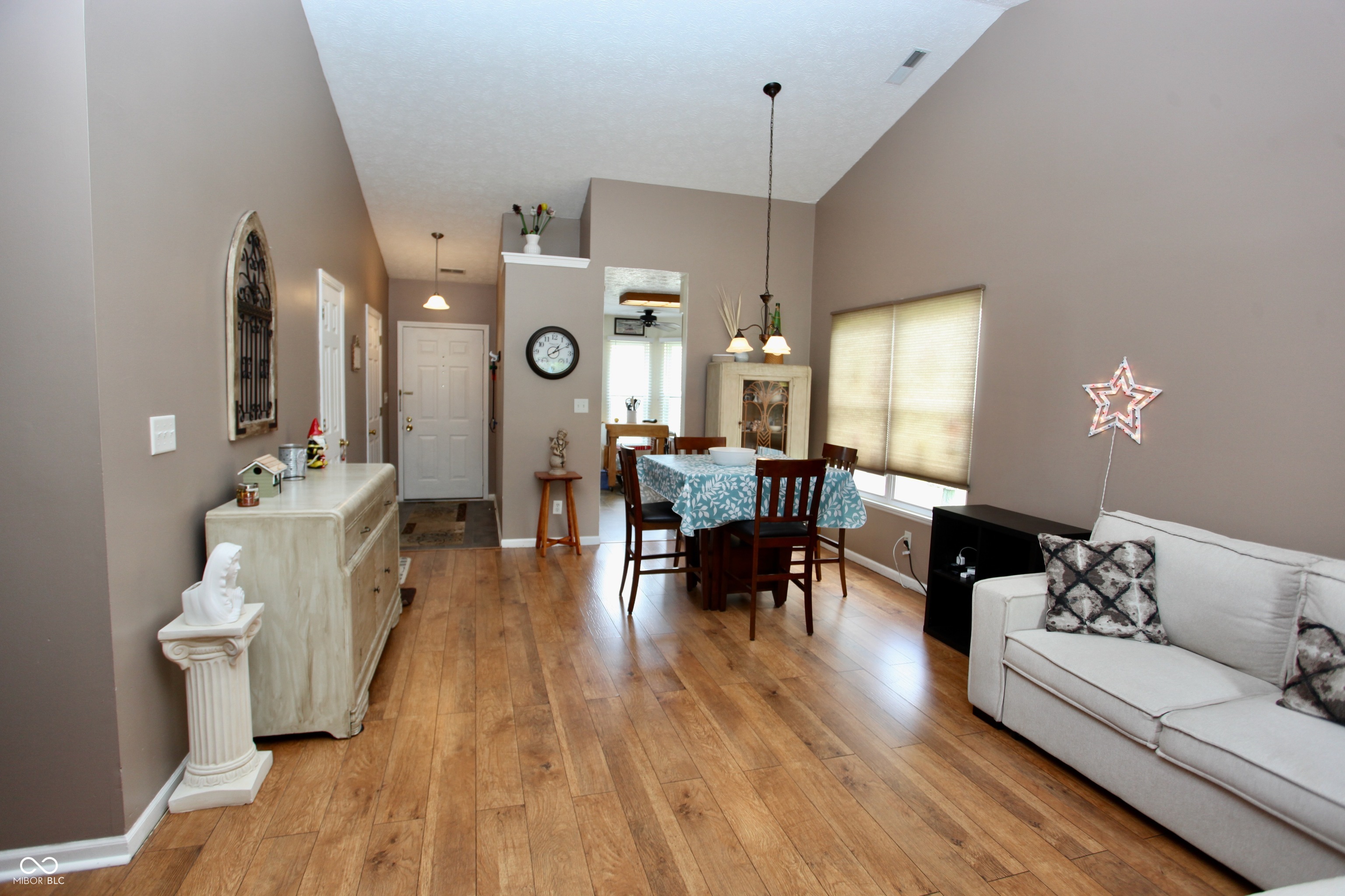 2909 Inverrary Court Indianapolis, IN 46234 - Photo 13 of 40 Gallery Image 13