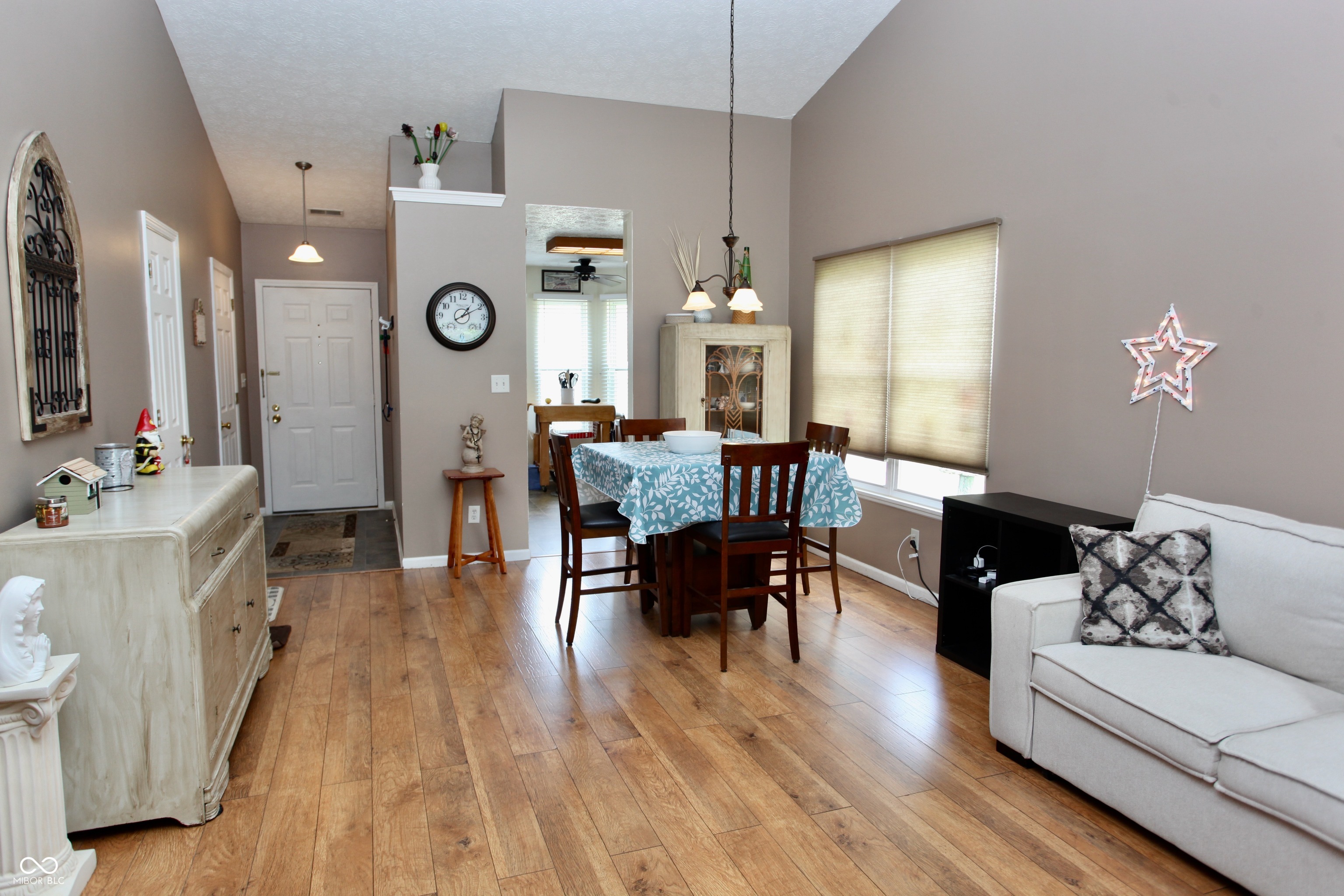 2909 Inverrary Court Indianapolis, IN 46234 - Photo 14 of 40 Gallery Image 14