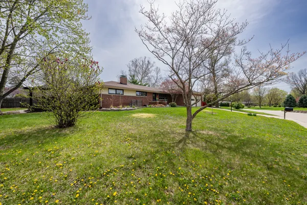 $295,000 | 1104 South Westlawn Avenue, Champaign, IL 61821