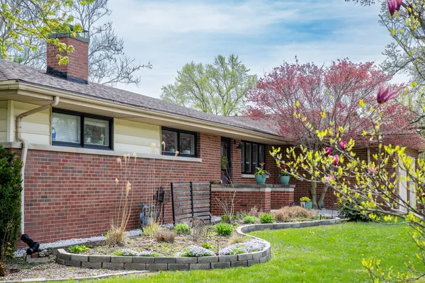 $295,000 | 1104 South Westlawn Avenue, Champaign, IL 61821