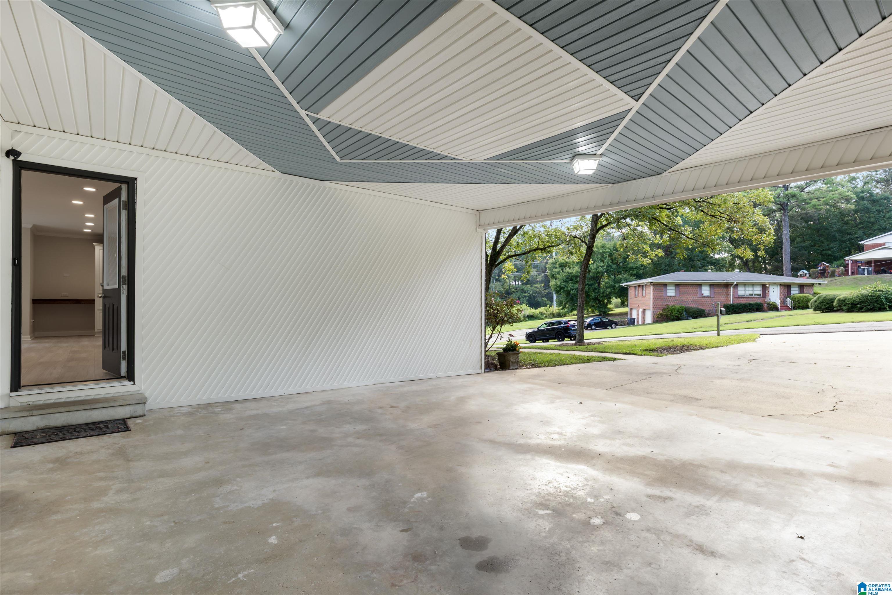 2225 Ridgebrook Road Fultondale, AL 35068 - Photo 33 of 35