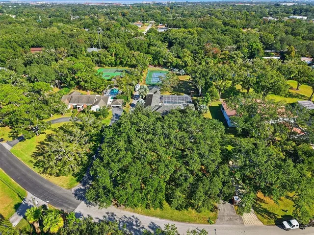 $1,800,000 | 1761 Long Bow Lane, Clearwater, FL 33764