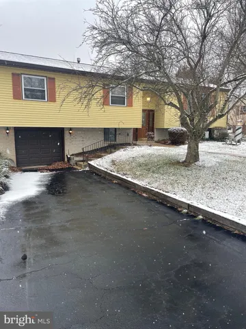 $330,000 | 105 Michele Drive, Reading, PA 19606