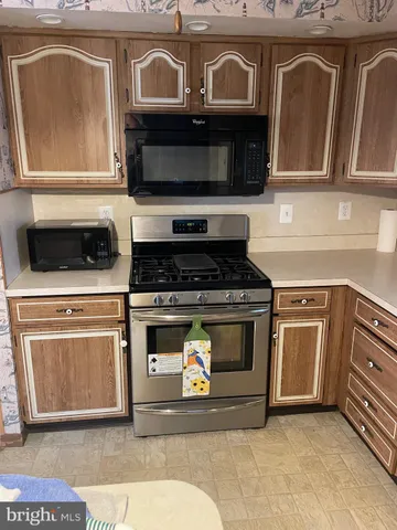 $330,000 | 105 Michele Drive, Reading, PA 19606