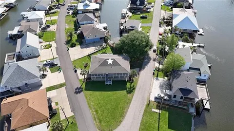 $359,500 | 172 Jacqueline Drive, Slidell, LA 70458