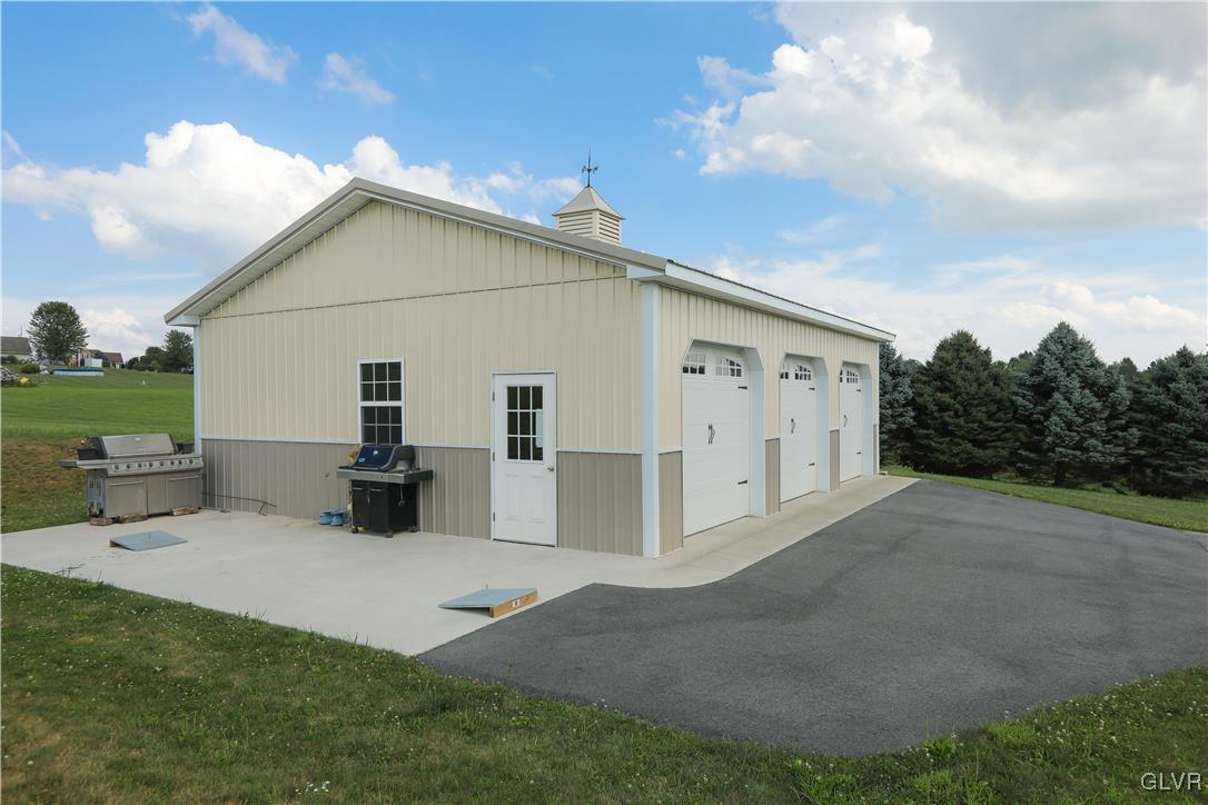 350 True Blue Road Bangor, PA 18013 - Photo 3 of 50 Gallery Image 3