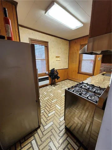 a view of a yard with an outdoor space