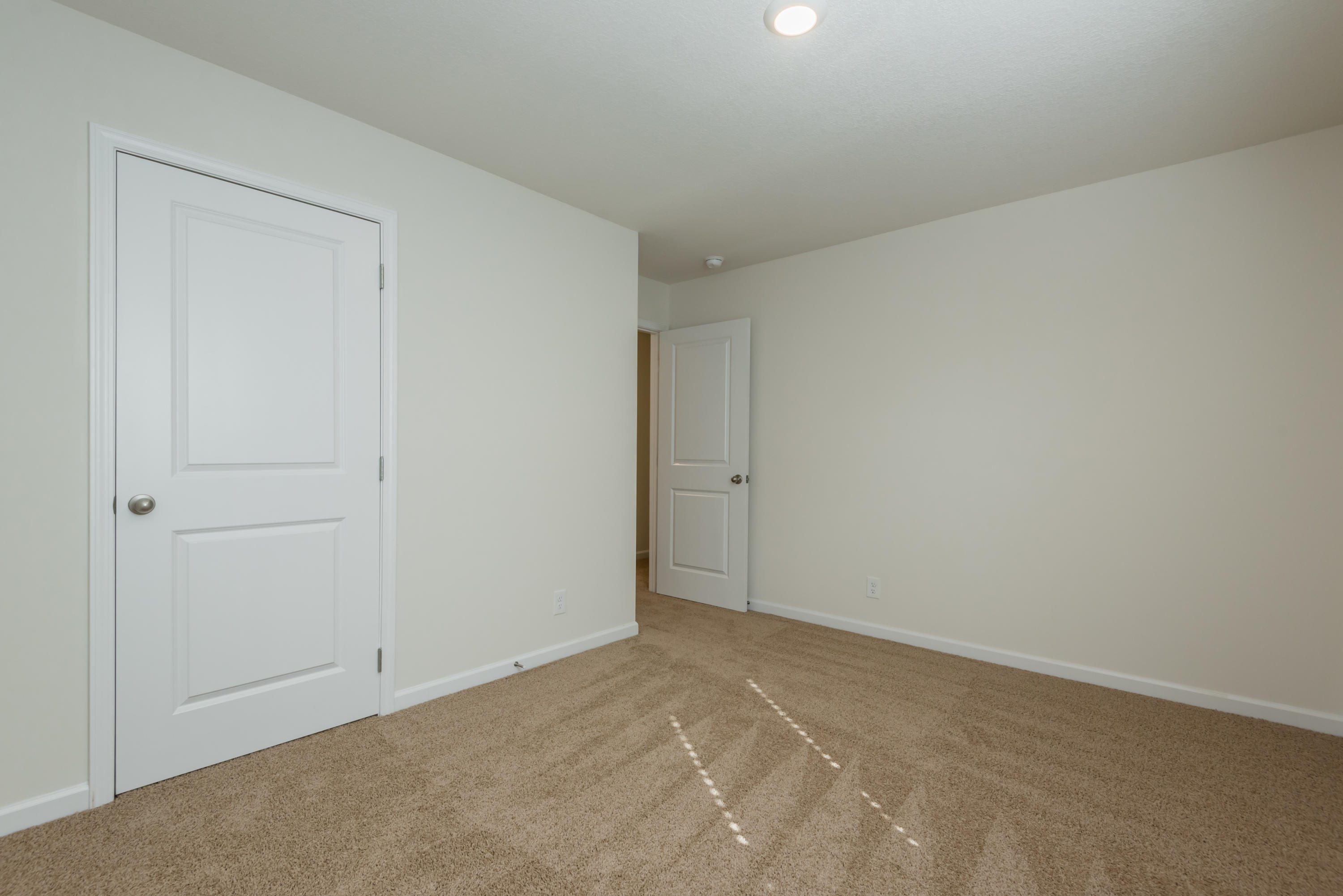 126 Ibis Loop Oak Ridge, TN 37830 - Photo 21 of 33 Bedroom 3