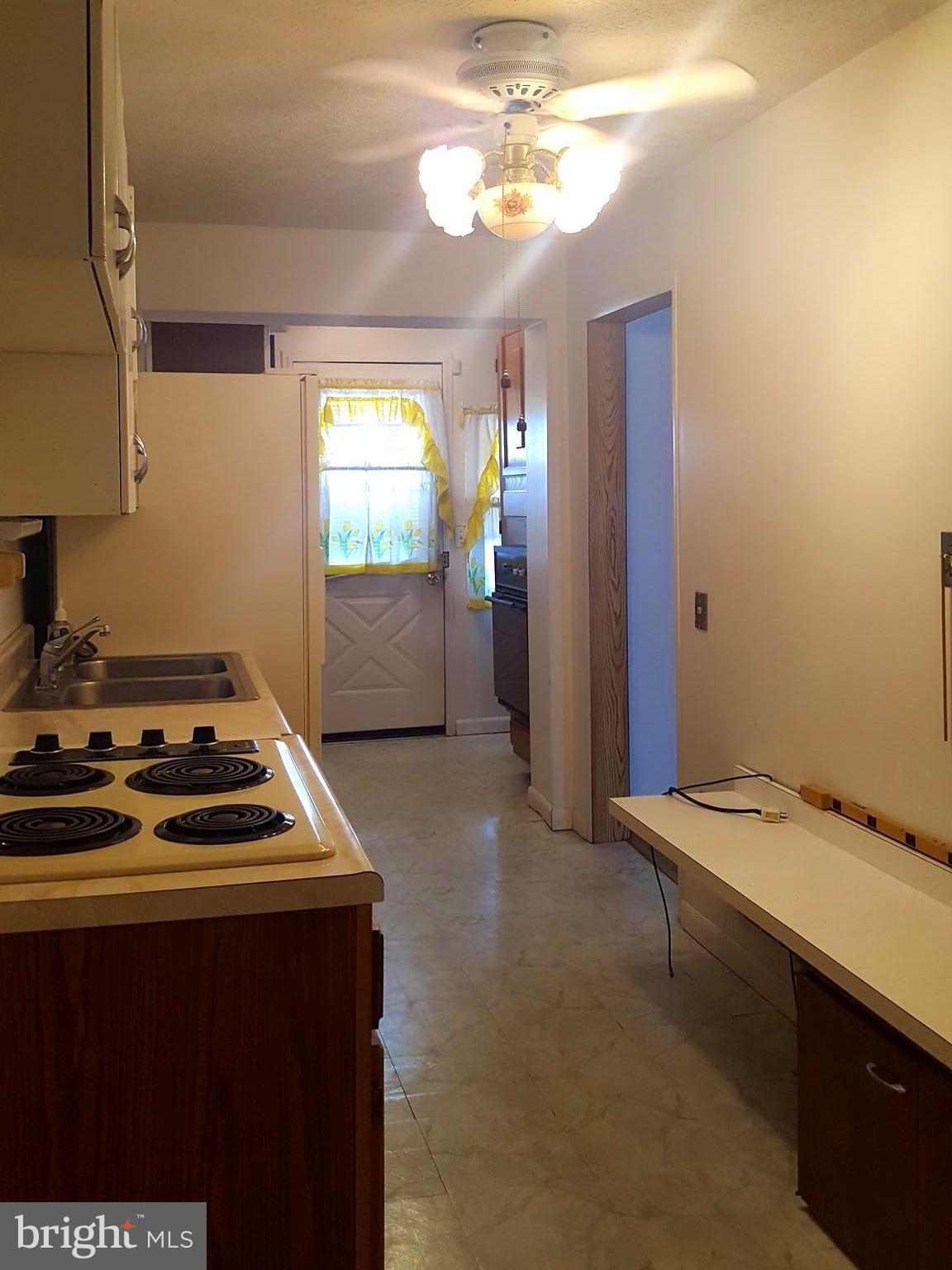 7334 Kirtley Road Baltimore, MD 21224 - Photo 6 of 12 Kitchen