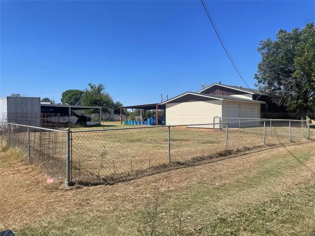 $189,000 | 615 North Harvey, Breckenridge, TX 76424