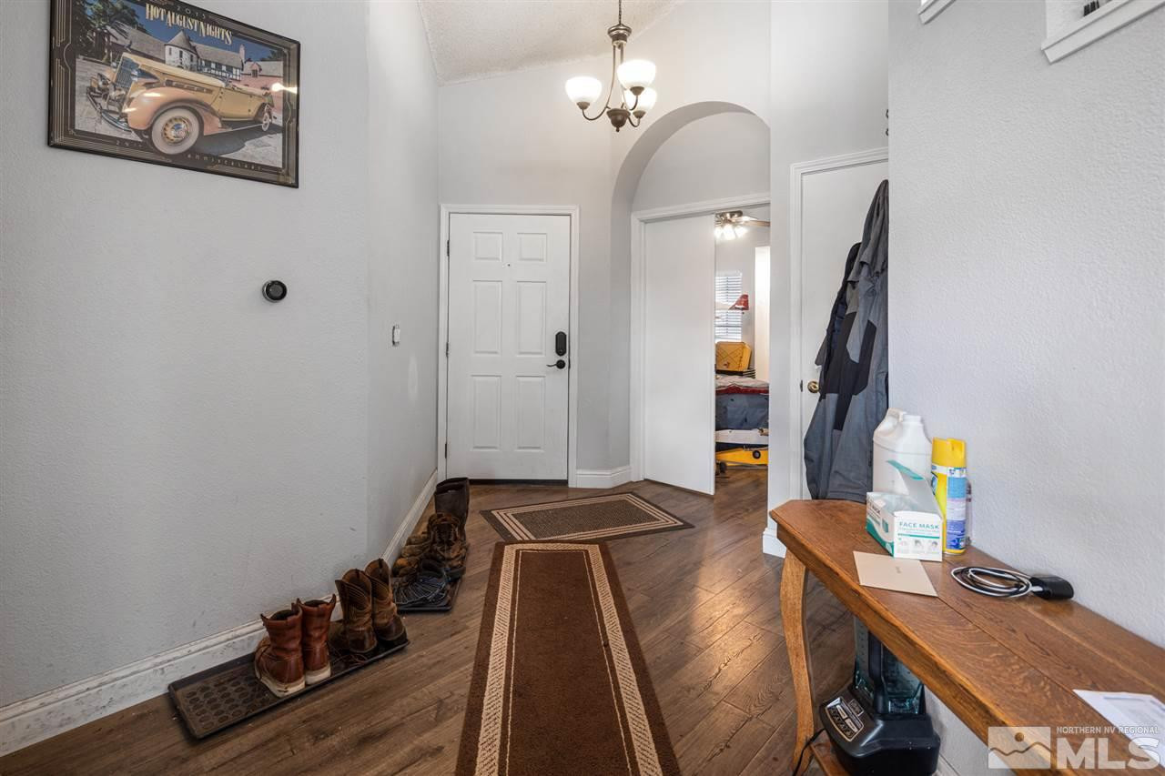 5860 Starcrest Avenue Reno, NV 89523 - Photo 5 of 25 Photo 5