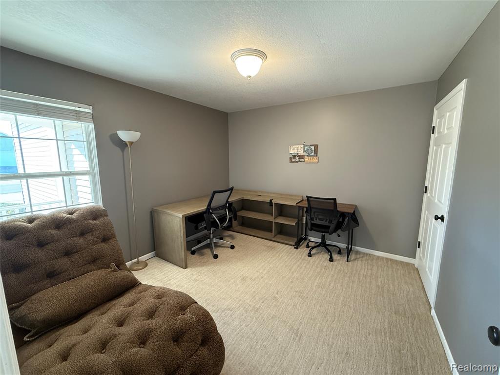 7172 Kings Way Flushing, MI 48433 - Photo 19 of 41