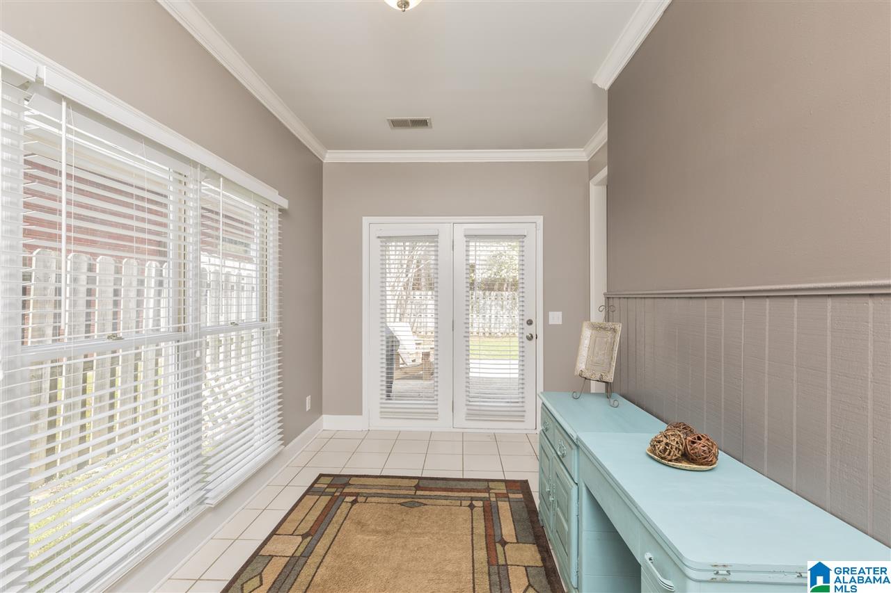 125 Paradise Lake Road Birmingham, AL 35244 - Photo 10 of 48