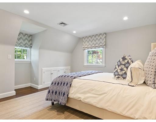 160 Laurel Road Brookline, MA 02467 - Photo 22 of 35
