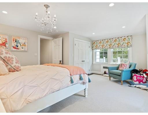 160 Laurel Road Brookline, MA 02467 - Photo 24 of 35