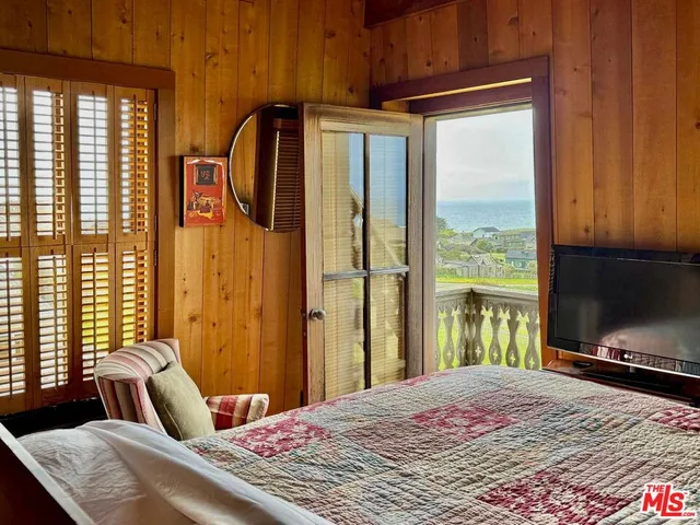 $3,540 | 45340 Little Lake Street, Unit A, Mendocino, CA 95460