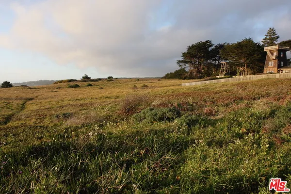 $3,540 | 45340 Little Lake Street, Unit A, Mendocino, CA 95460