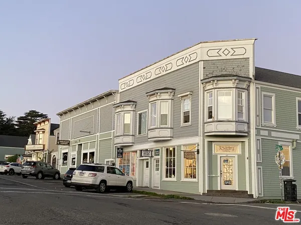 $3,540 | 45340 Little Lake Street, Unit A, Mendocino, CA 95460