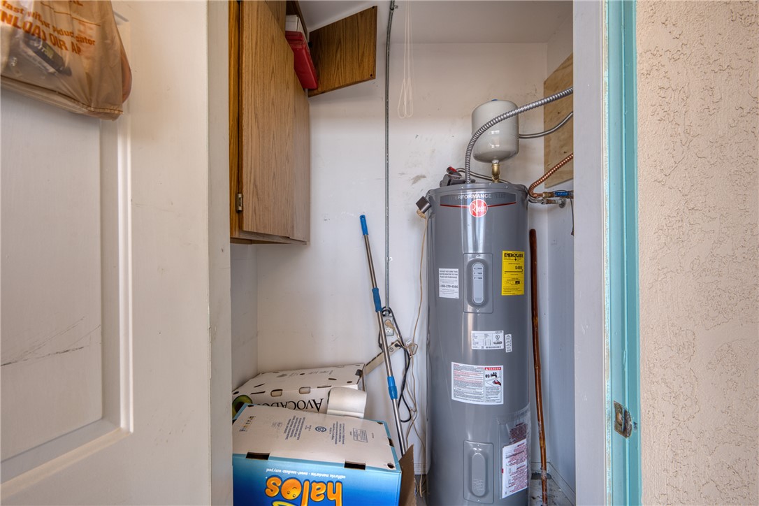 3400 Sunriver Road, Unit D2 Bullhead City, AZ 86429 - Photo 45 of 61 The property includes a water heater