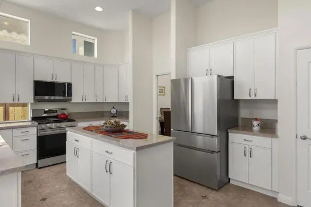 $1,594,999 | 9432 Hito Court, Unit 1, San Diego, CA 92129