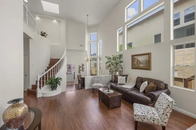 $1,594,999 | 9432 Hito Court, Unit 1, San Diego, CA 92129