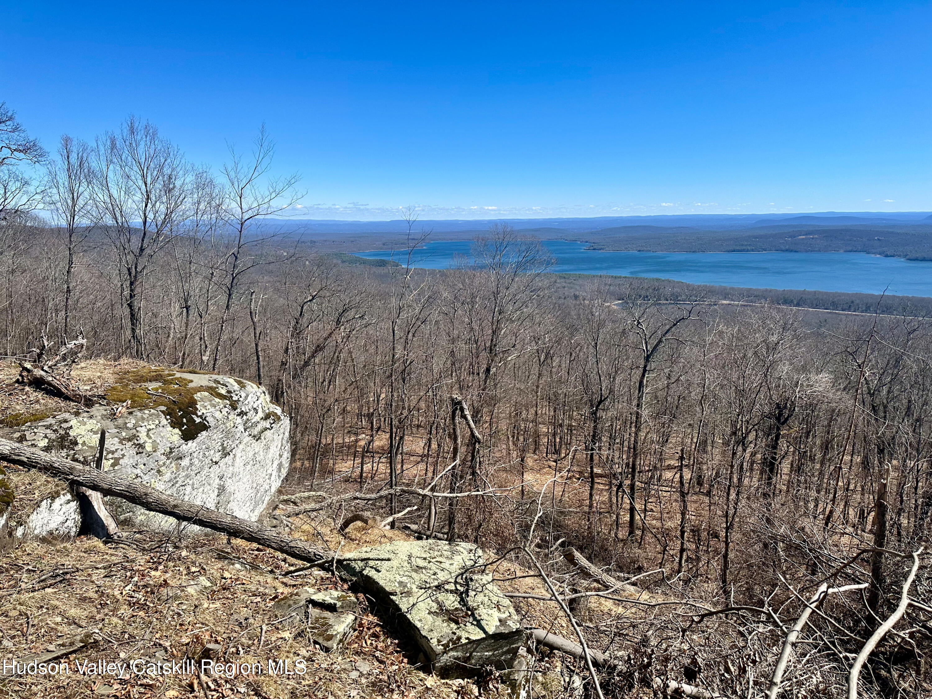 -lot Lot Pitcairn Estates Road Shokan, NY 12481 - Photo 12 of 25 a view of a yard with an outdoor space