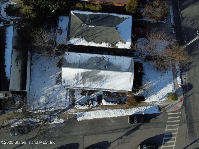 $998,000 | 160 Todt Hill Road | Todt Hill