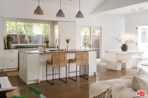 $1,899,000 | 4128 Baywood Street, Los Angeles, CA 90039