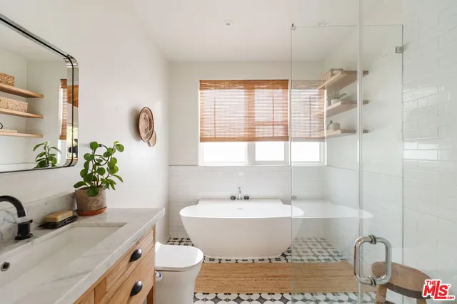 $1,899,000 | 4128 Baywood Street, Los Angeles, CA 90039