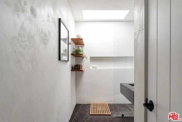 $1,899,000 | 4128 Baywood Street, Los Angeles, CA 90039